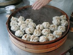 -严氏重油烧麦(民权路店)