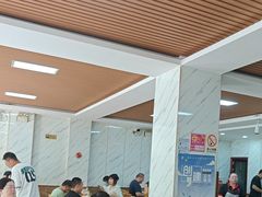 -闫家驴肉火烧(五四店)