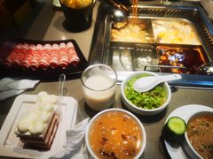 -海底捞火锅(杭州滨江九宜城店)