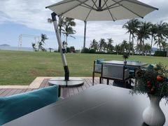 -三亚亚龙湾瑞吉酒店·宴悦Driftwood·游水海鲜·牛排·草坪·私人定制