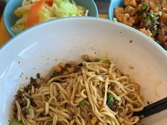 -何必是家面馆 HB noodles&coffee
