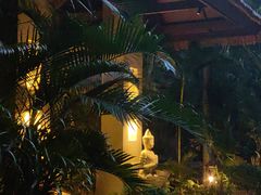 -三亚湾海居铂尔曼度假酒店