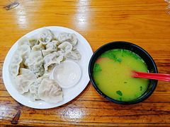 -志权牛肉面(灵山路店)