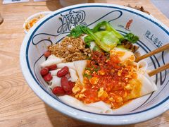 -陇上秦轩西安biangbiang面(朝龙汇店)