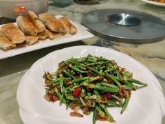 -梁家大院•农家菜(昆山会展中心店)