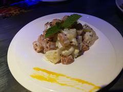 -鱼非鱼(徐家汇店)