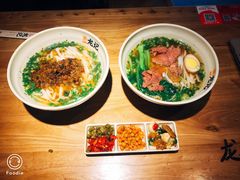 -湘人龙记老长沙米粉(华普国际大厦店)