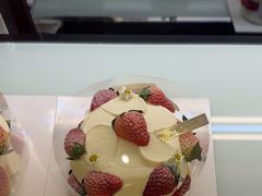 -花花卷卷·鲜食蛋糕(泉屋店)