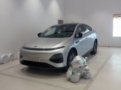 -小鹏汽车上海吴中路销售服务中心