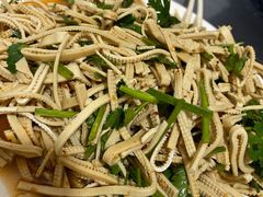 凉拌豆腐皮-老三烧烤(二环西路店)