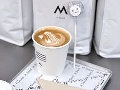 -M Stand(上海人民广场来福士店)