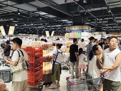 -胖东来生活广场(健康路店)