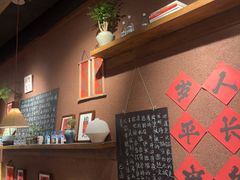 -巴卤社老火锅(财富店)
