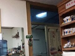 -何氏中医推拿馆(大庆路店)