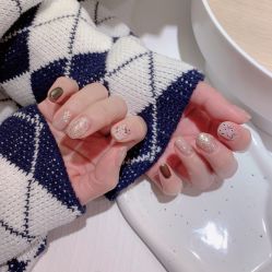 -米小兔美甲美睫