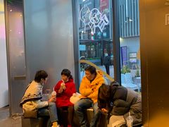 等位区-喜茶(北京五棵松华熙店)