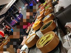 -龍歌自助小火锅(市南金茂湾店)