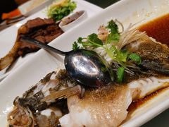 -品悦酒店(三林古镇店)