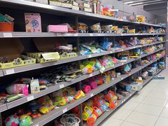 -家乐福(四元桥购物中心店)