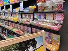 面包甜点陈列柜-宜家·瑞典食品屋(四元桥店)
