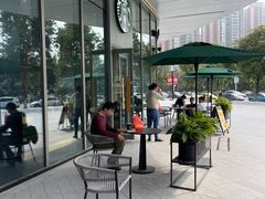露天位-星巴克(肇庆四会吾悦广场店)