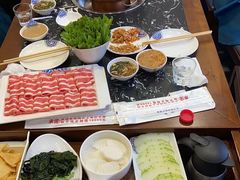 -楼外楼大刀肉传统火锅居(繁荣路店)