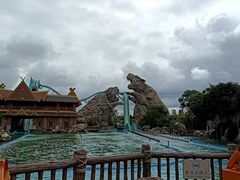 -七彩云南欢乐世界