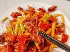 -乔家小院•非遗驴肉•本地小海鲜(滨河路店)