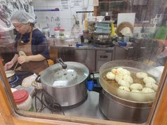 -贰柒松针包子