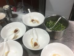 -金陵老丁家馄饨(新街口店)