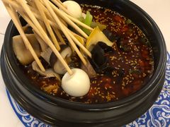 麻辣冷锅串串-东方饺子王(新奥购物中心店)