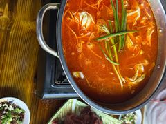 招牌小黄牛酸汤牛肉-苗侗地道红酸.酸汤鱼·酸汤牛肉