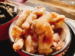 -虾弄弄海派小龙虾·牛羊蝎子火锅