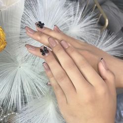 -爱纶美·美甲美睫半永久