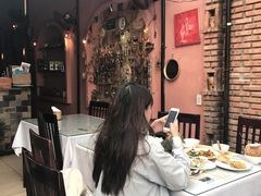 -Lanterns Vietnamese Restaurant