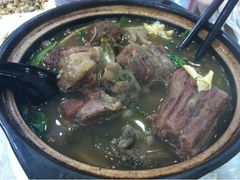 牛尾砂锅-清真·穆萨砂锅(大皮院店)
