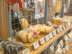 -提亚烘焙·手作面包·生日蛋糕(七星店)