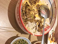 -怪噜范·老贵阳街头名小吃(数博万达店)