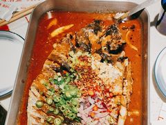 -三江源活鱼现烤(维多利摩尔城店)