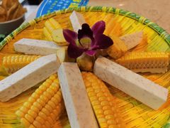 -墨脱石锅椰子鸡•香草鸭•东山羊(大东海店)