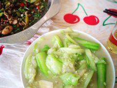 -廖哥泡椒兔(峨眉店)