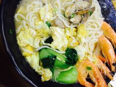 -老东镇啤酒屋海鲜加工·蒸汽海鲜·海鲜烧烤(台东店)