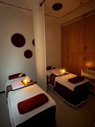 -芳朵美容养生SPA