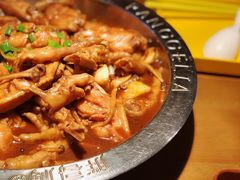 -胖哥俩肉蟹煲(来福士店)