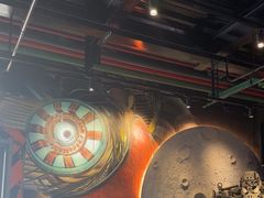-极限PLAY运动娱乐新世界·团建派对表演休闲馆·室内高空游乐园