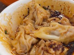 -继红顺河抄手名小吃