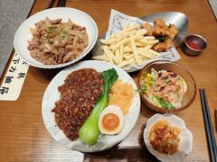 -暖食光·台式家庭餐厅·生日主题店(万达店)