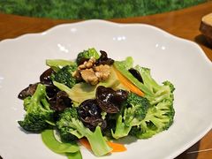 -那家老院子东北菜·饺子·小鸡炖蘑菇(艳华街店)
