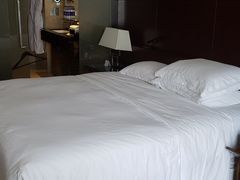 -广州天河希尔顿酒店