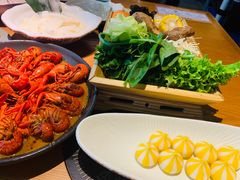 -呷哺呷哺(融创茂店)